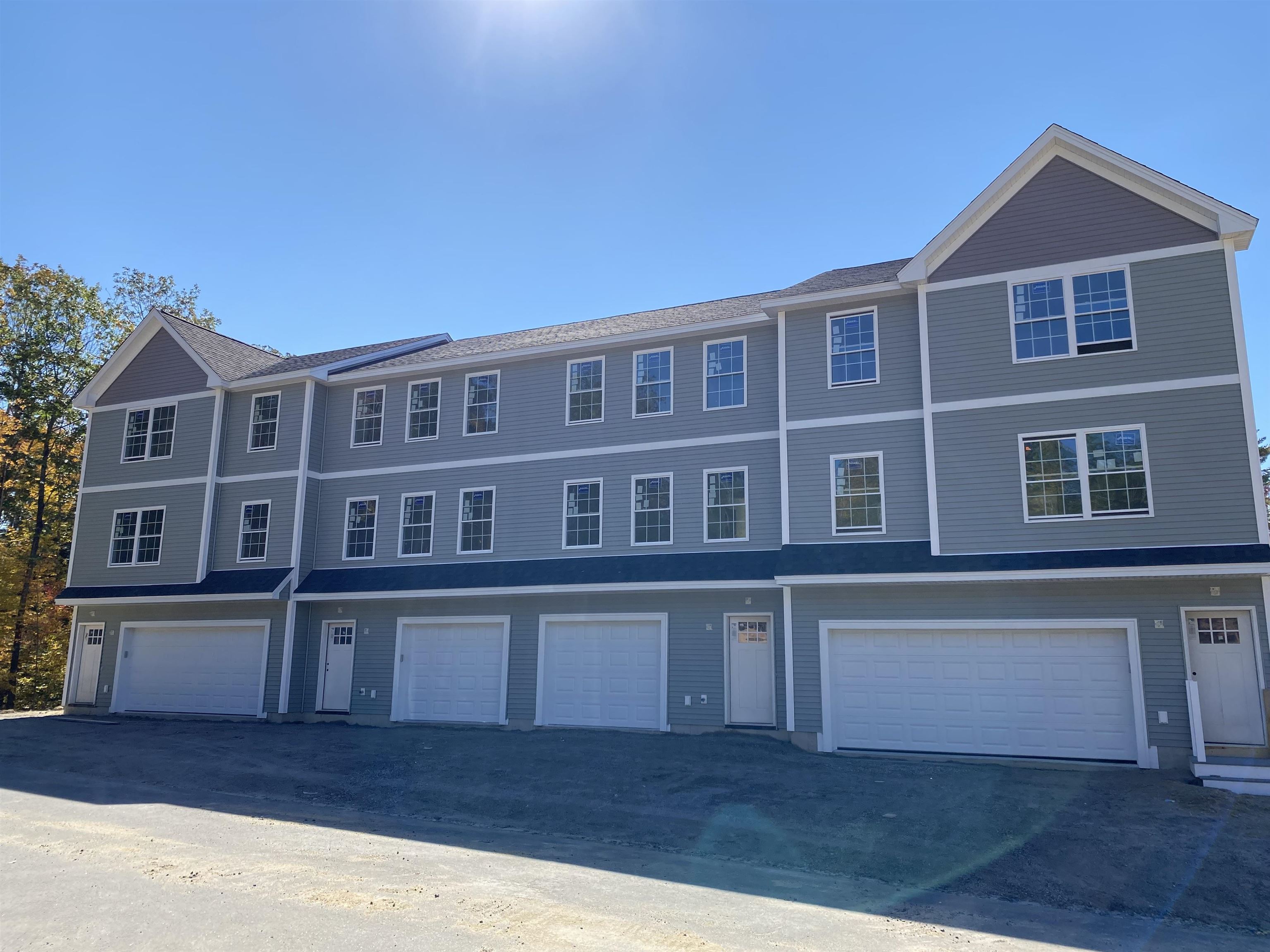 23 B Sera Drive Nottingham, NH 03290 - Photo 1 of 31