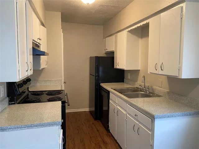 $930 | 4606 Monarch Street, Unit 104, Dallas, TX 75204