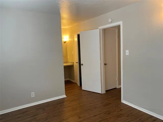 $930 | 4606 Monarch Street, Unit 104, Dallas, TX 75204