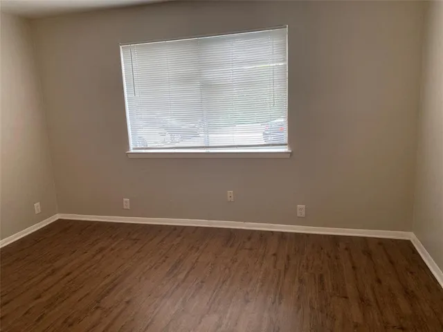 $930 | 4606 Monarch Street, Unit 104, Dallas, TX 75204