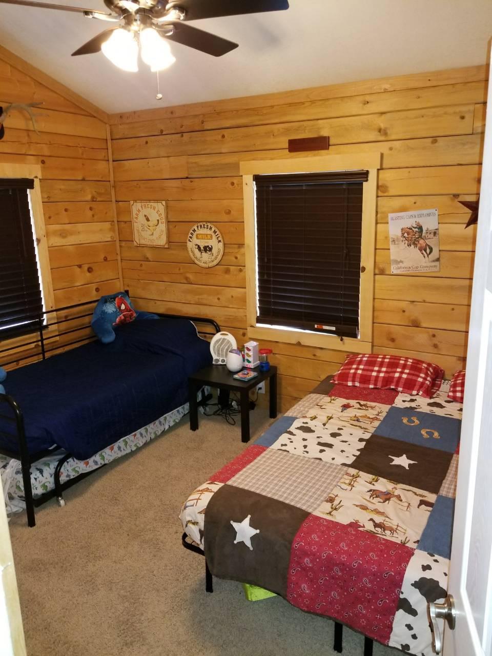 52096 Pettitt Road Oakhurst, CA 93644 - Photo 14 of 19 Gallery Image 14
