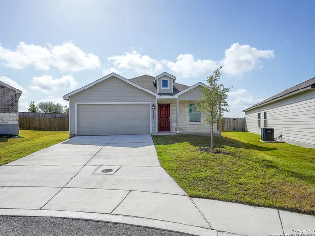 $1,695 | 5926 Seaside Drive, Converse, TX 78109
