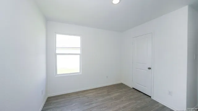 $1,695 | 5926 Seaside Drive, Converse, TX 78109