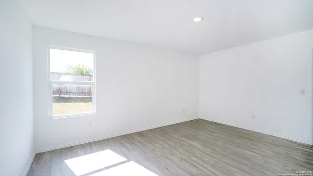 $1,695 | 5926 Seaside Drive, Converse, TX 78109