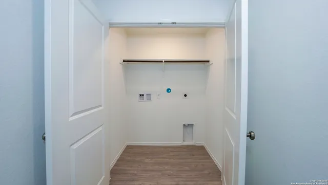 $1,695 | 5926 Seaside Drive, Converse, TX 78109