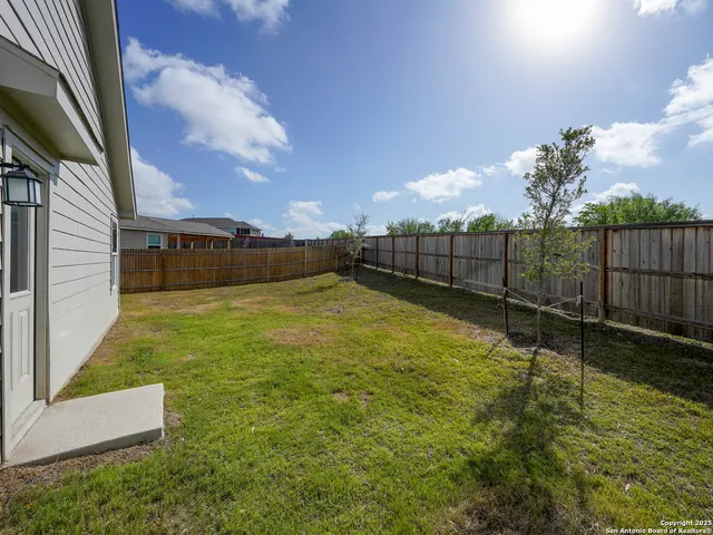 $1,695 | 5926 Seaside Drive, Converse, TX 78109