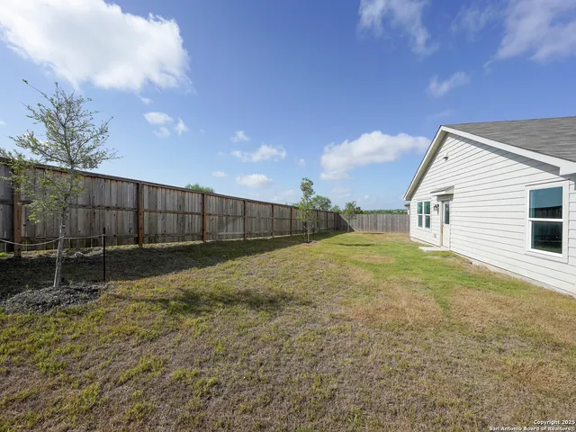$1,695 | 5926 Seaside Drive, Converse, TX 78109