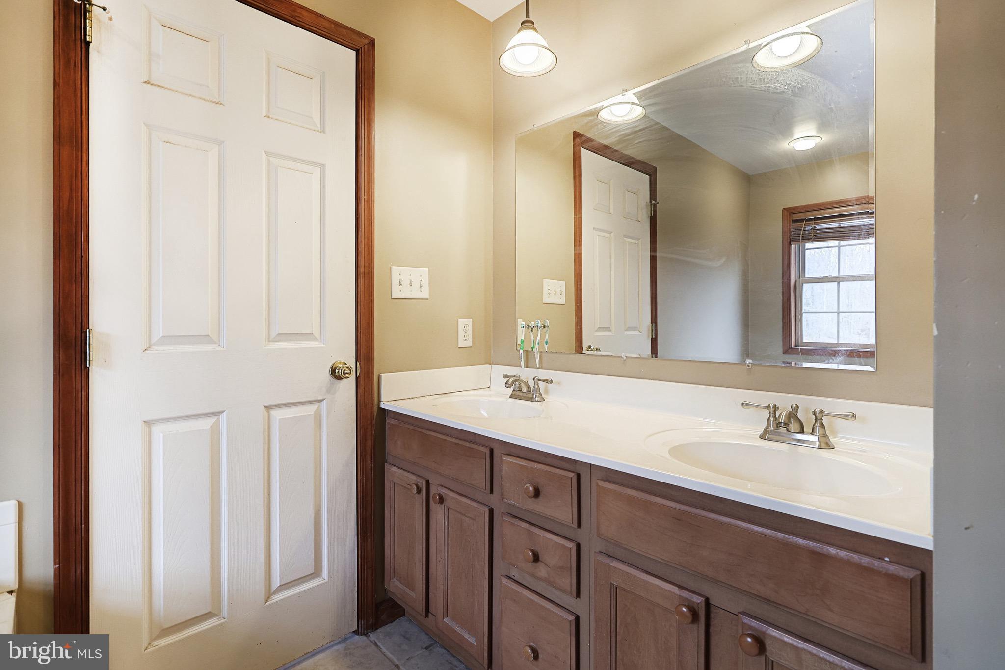 685 Main Ext Street Felton, PA 17322 - Photo 15 of 32