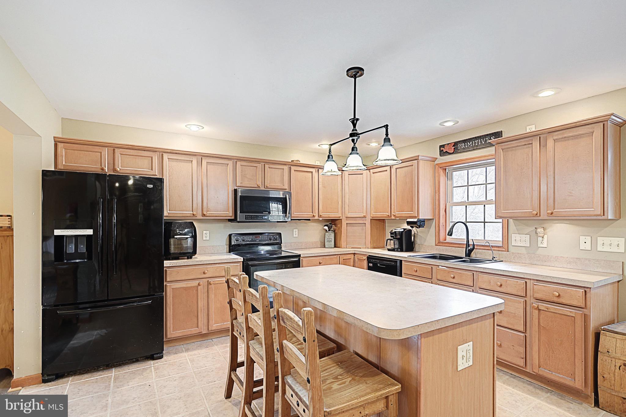 685 Main Ext Street Felton, PA 17322 - Photo 6 of 32
