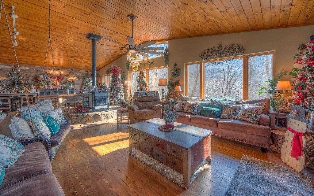 2875 Hickory Cove Murphy, NC 28906 - Photo 22 of 87