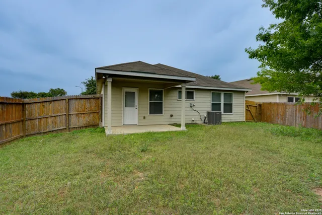 $1,495 | 10903 Dewlap Trail, San Antonio, TX 78245