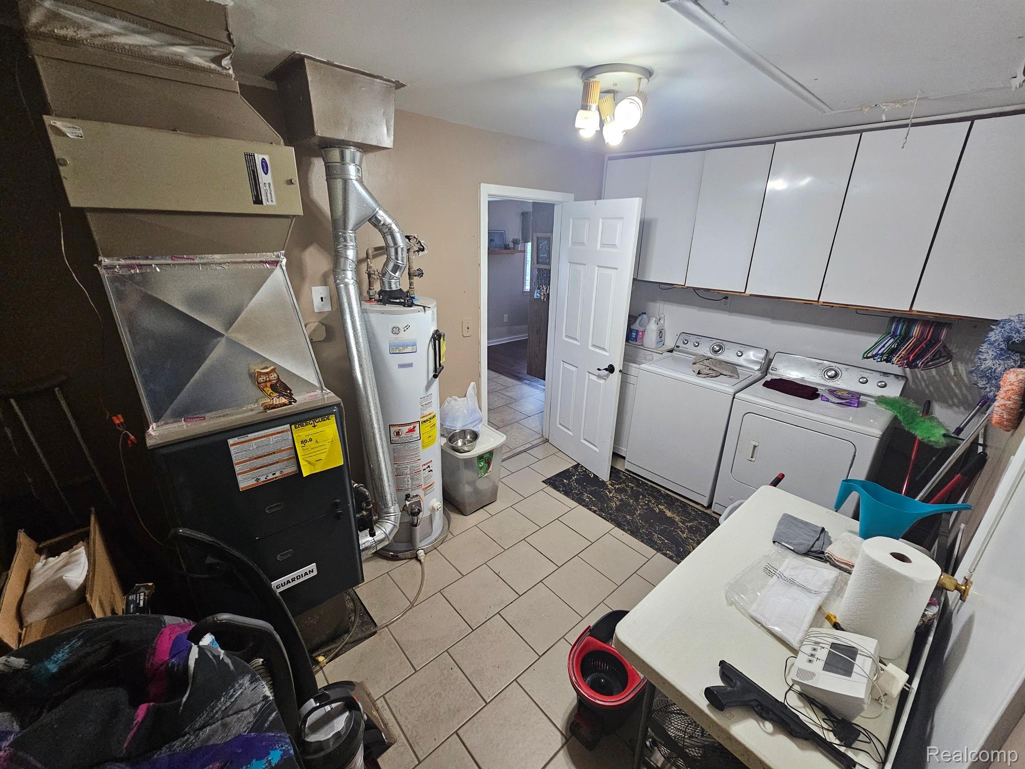16035 Allen Road Southgate, MI 48195 - Photo 13 of 13 Gallery Image 13
