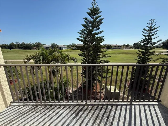 $1,400 | 1246 Rio De Janeiro Avenue, Unit 505, Punta Gorda, FL 33983