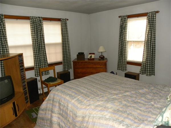 46 Curlew Road Quincy, MA 02169 - Photo 11 of 16 Gallery Image 11