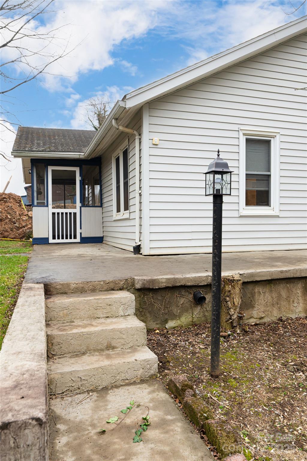 714 1/2 Reed Street Asheville, NC 28803 - Photo 3 of 27