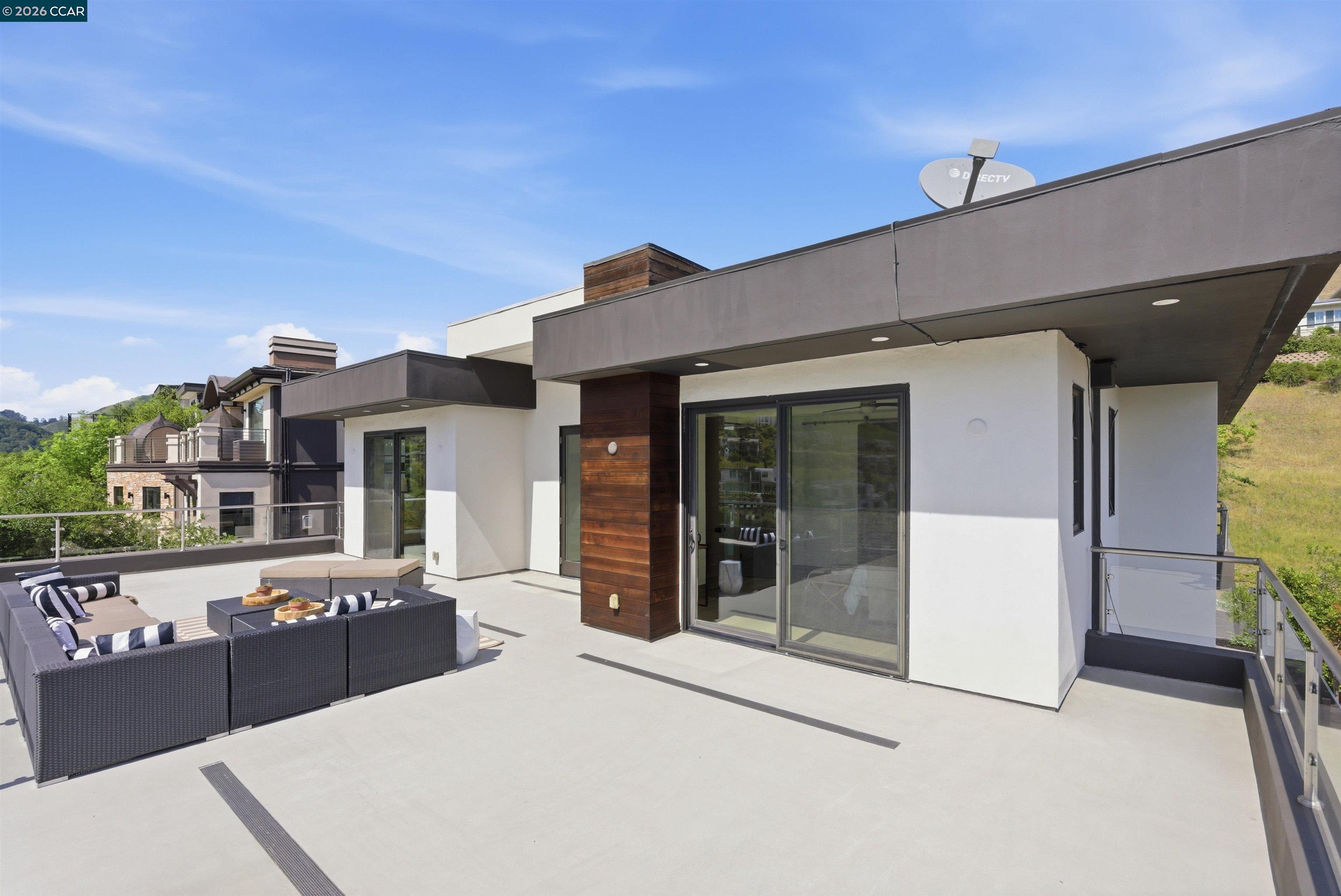 11 Bigleaf Road Orinda, CA 94563 - Photo 31 of 48