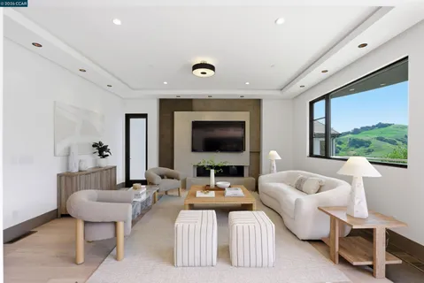 $4,150,000 | 11 Bigleaf Road, Orinda, CA 94563