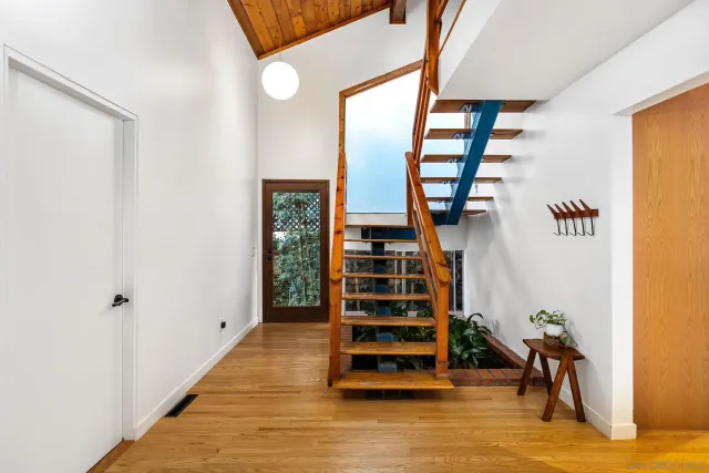 $1,999,000 | 4021 Bernice Drive, San Diego, CA 92107