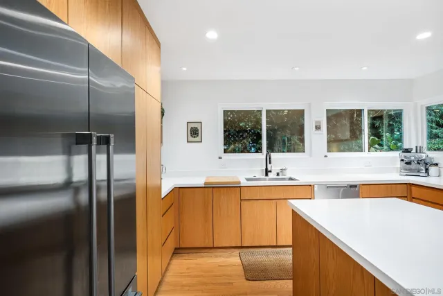 $1,999,000 | 4021 Bernice Drive, San Diego, CA 92107