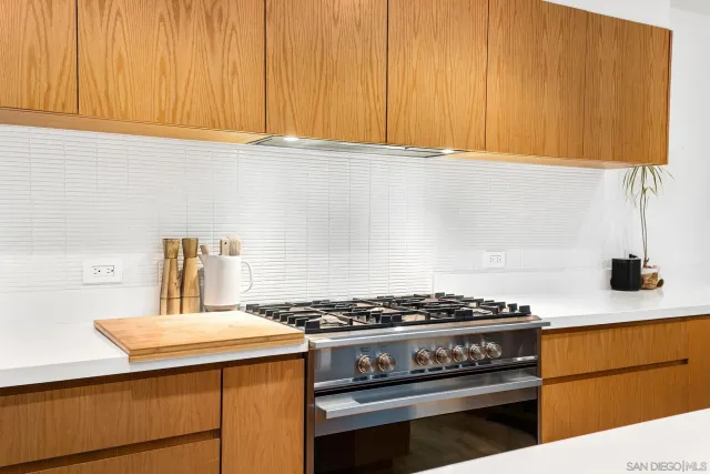 $1,999,000 | 4021 Bernice Drive, San Diego, CA 92107