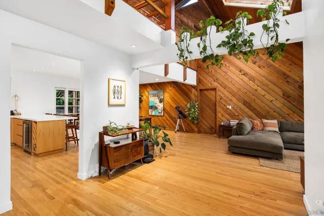 $1,999,000 | 4021 Bernice Drive, San Diego, CA 92107