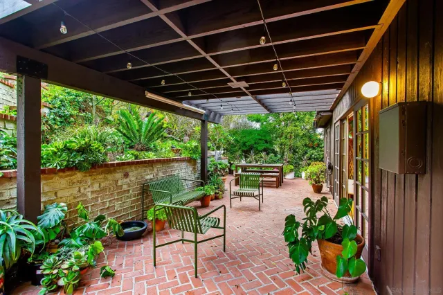 $1,999,000 | 4021 Bernice Drive, San Diego, CA 92107