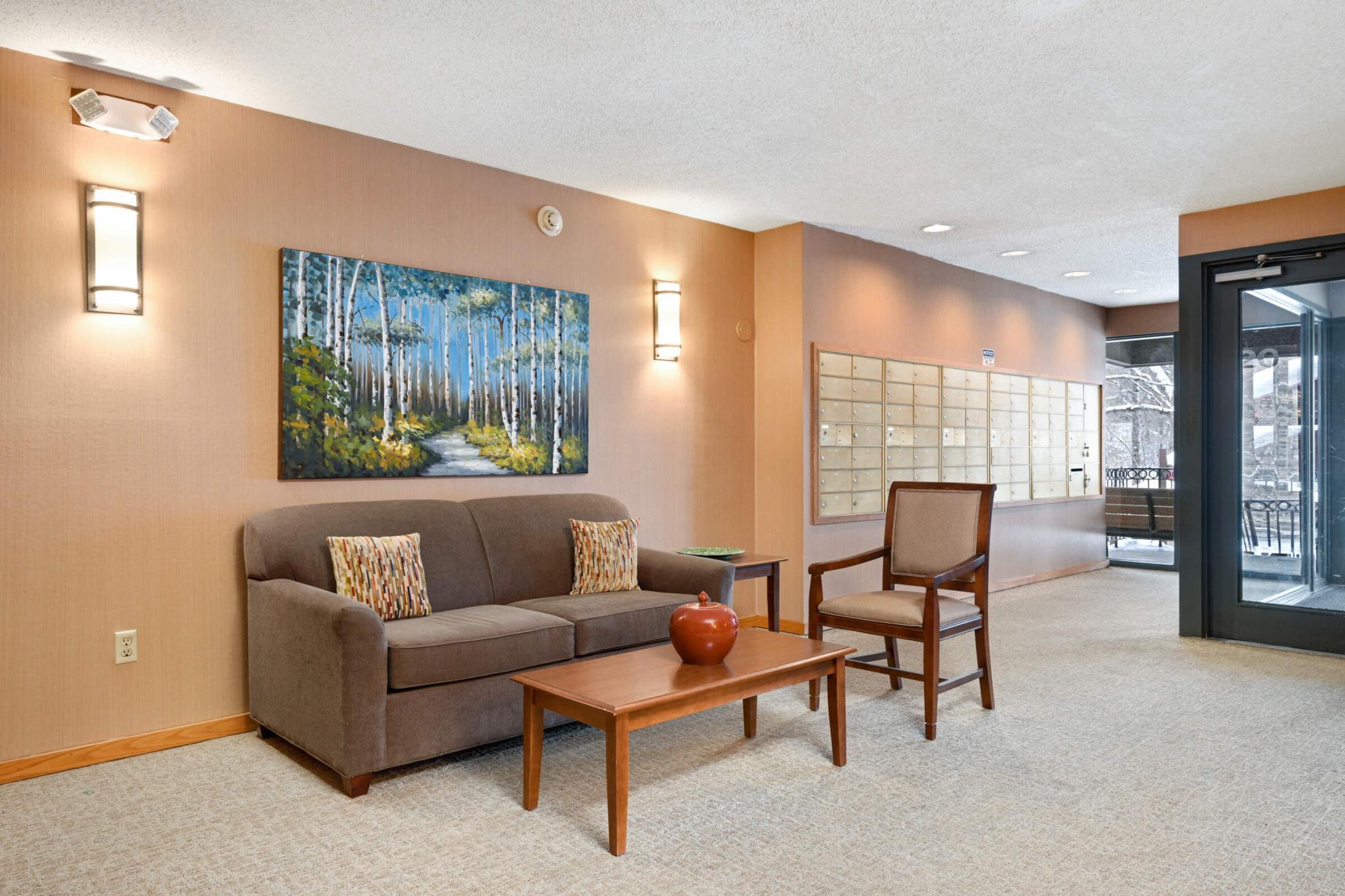 7520 Cahill Road, Unit 215A Edina, MN 55439 - Photo 16 of 23