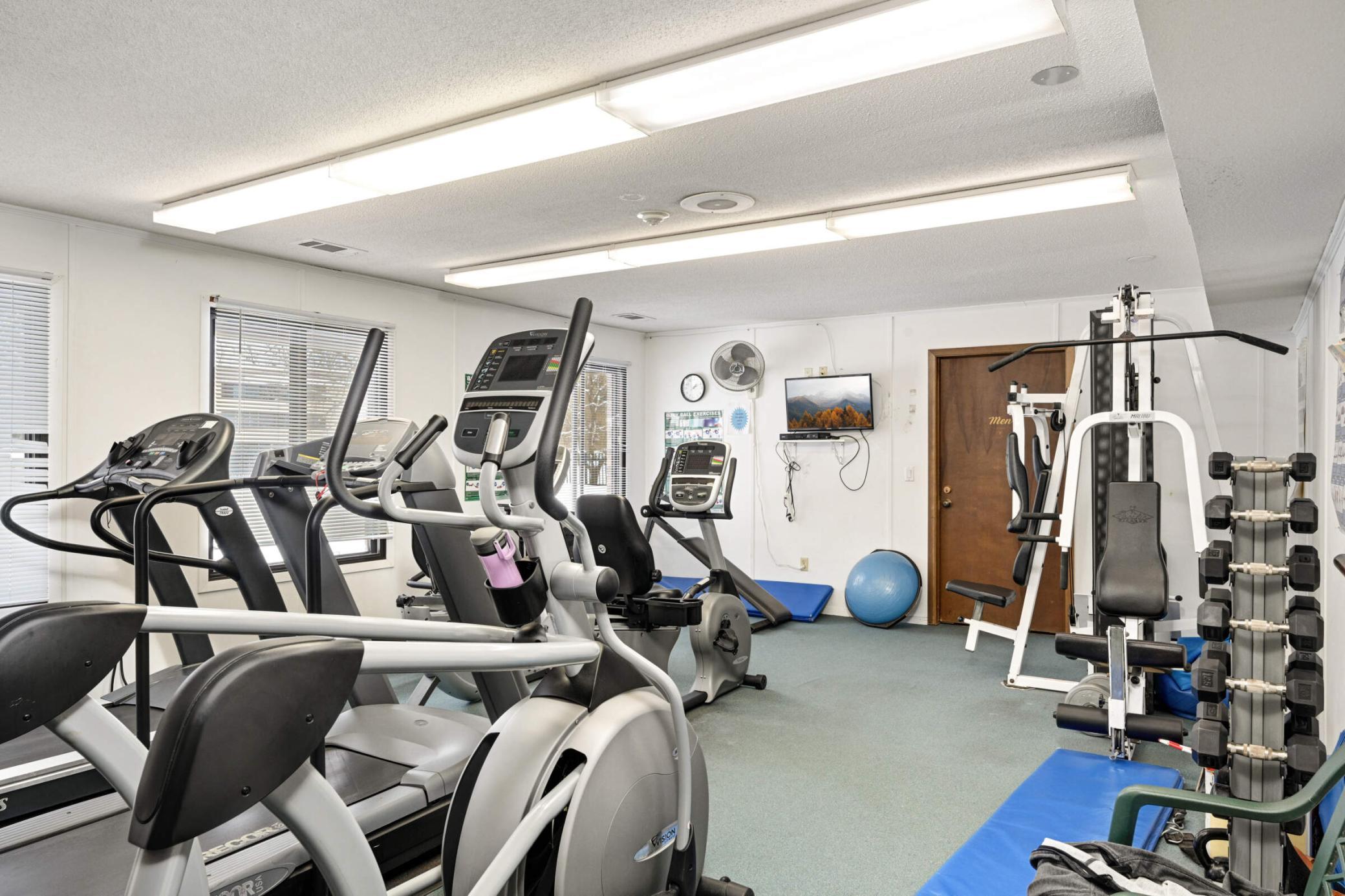 7520 Cahill Road, Unit 215A Edina, MN 55439 - Photo 17 of 23