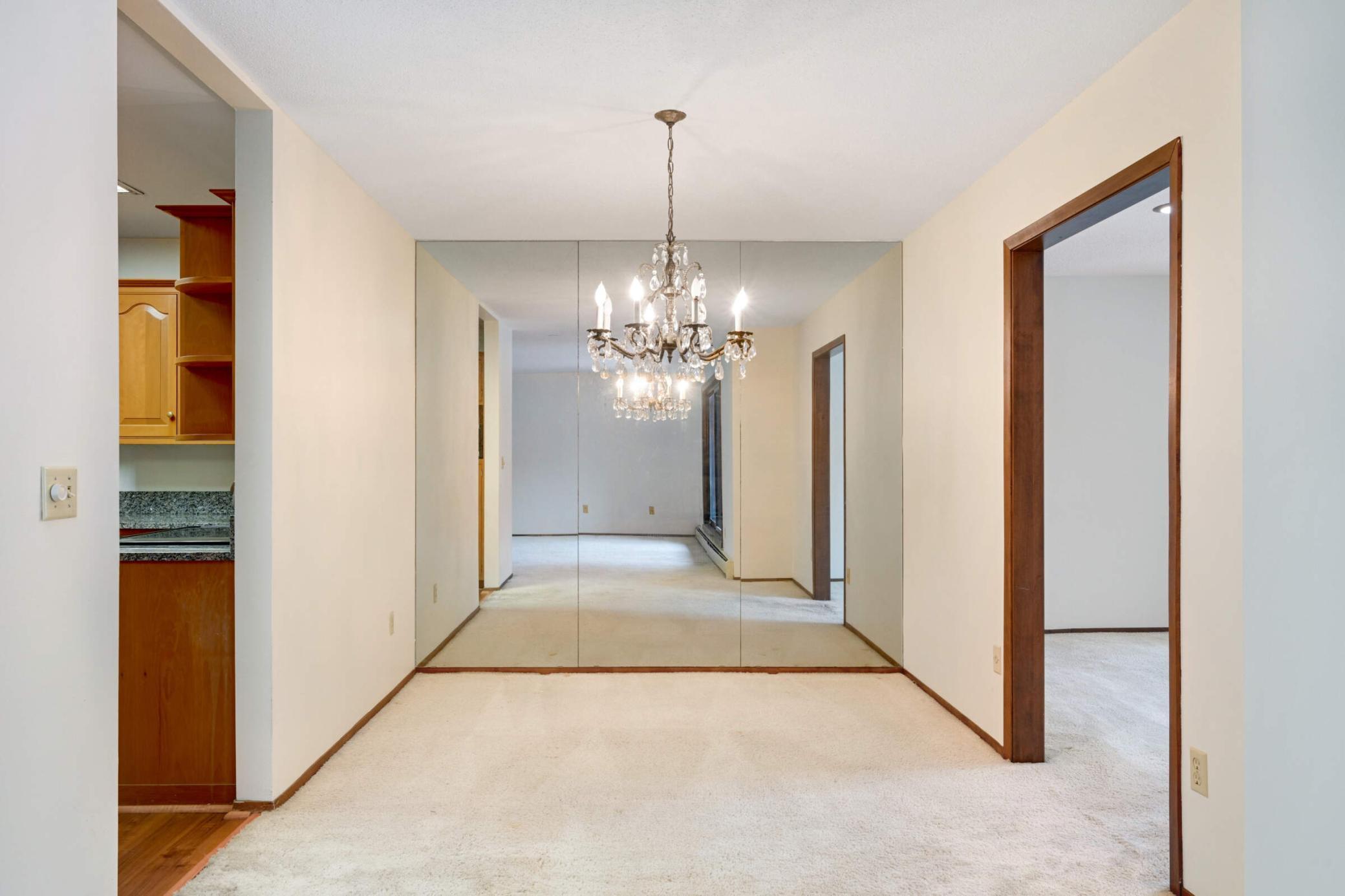 7520 Cahill Road, Unit 215A Edina, MN 55439 - Photo 6 of 23