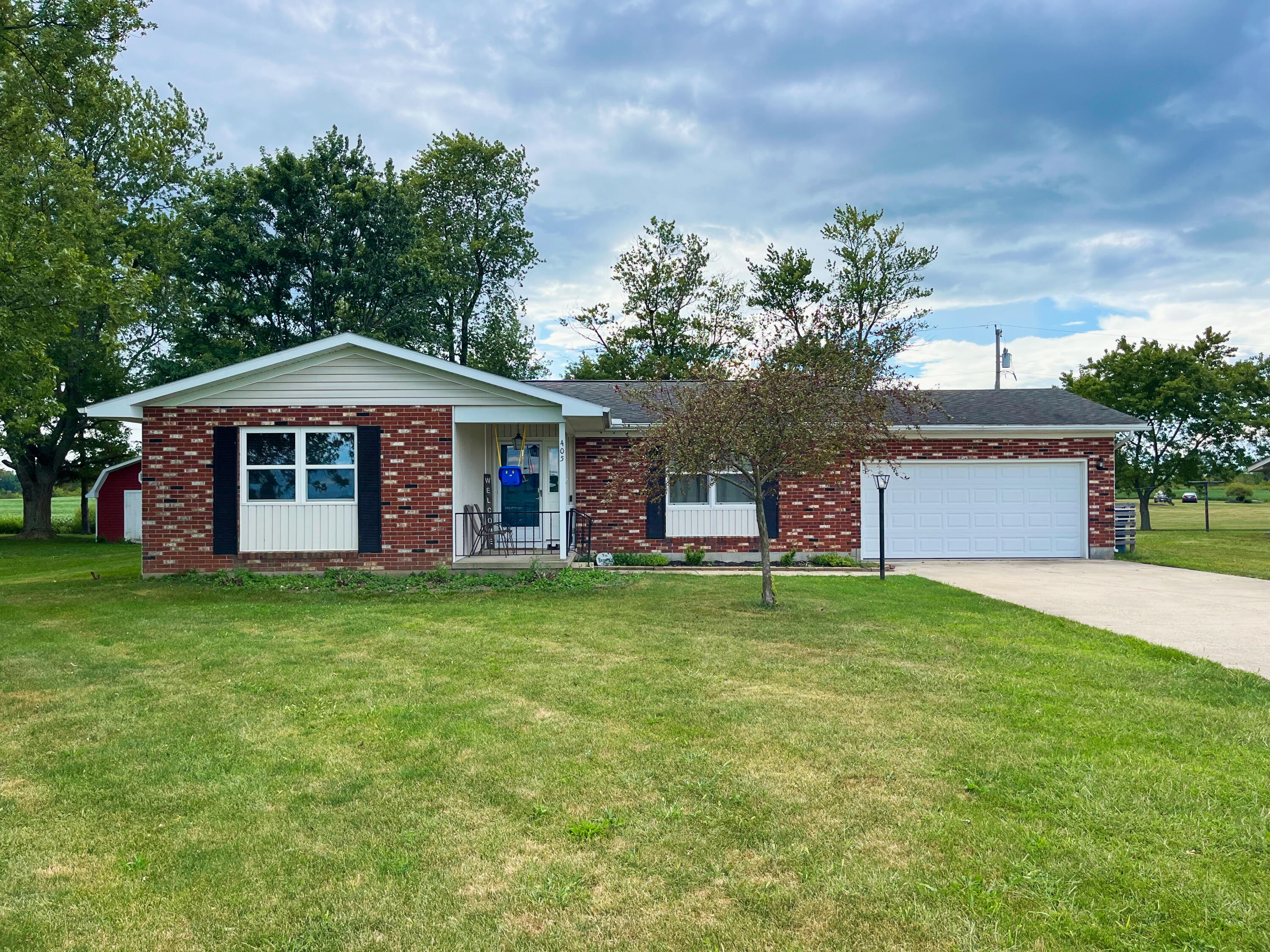 405 South Main Street Botkins, OH 45306 - Photo 1 of 56