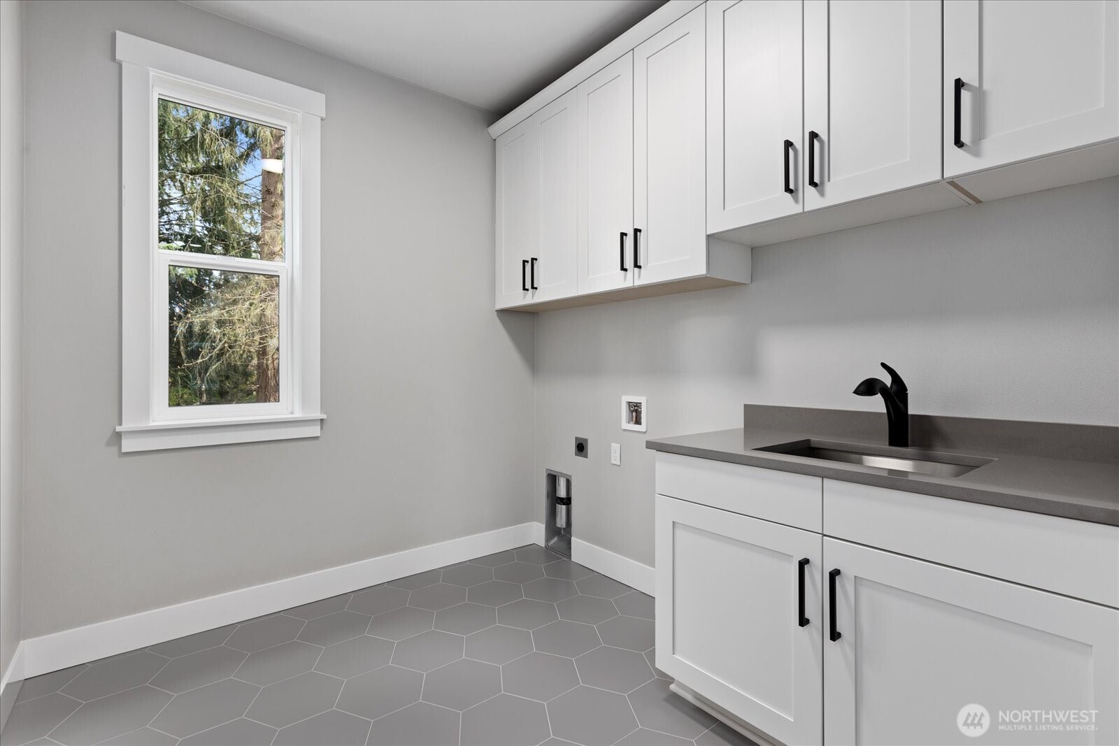 3500 Alaska Road Brier, WA 98036 - Photo 35 of 40