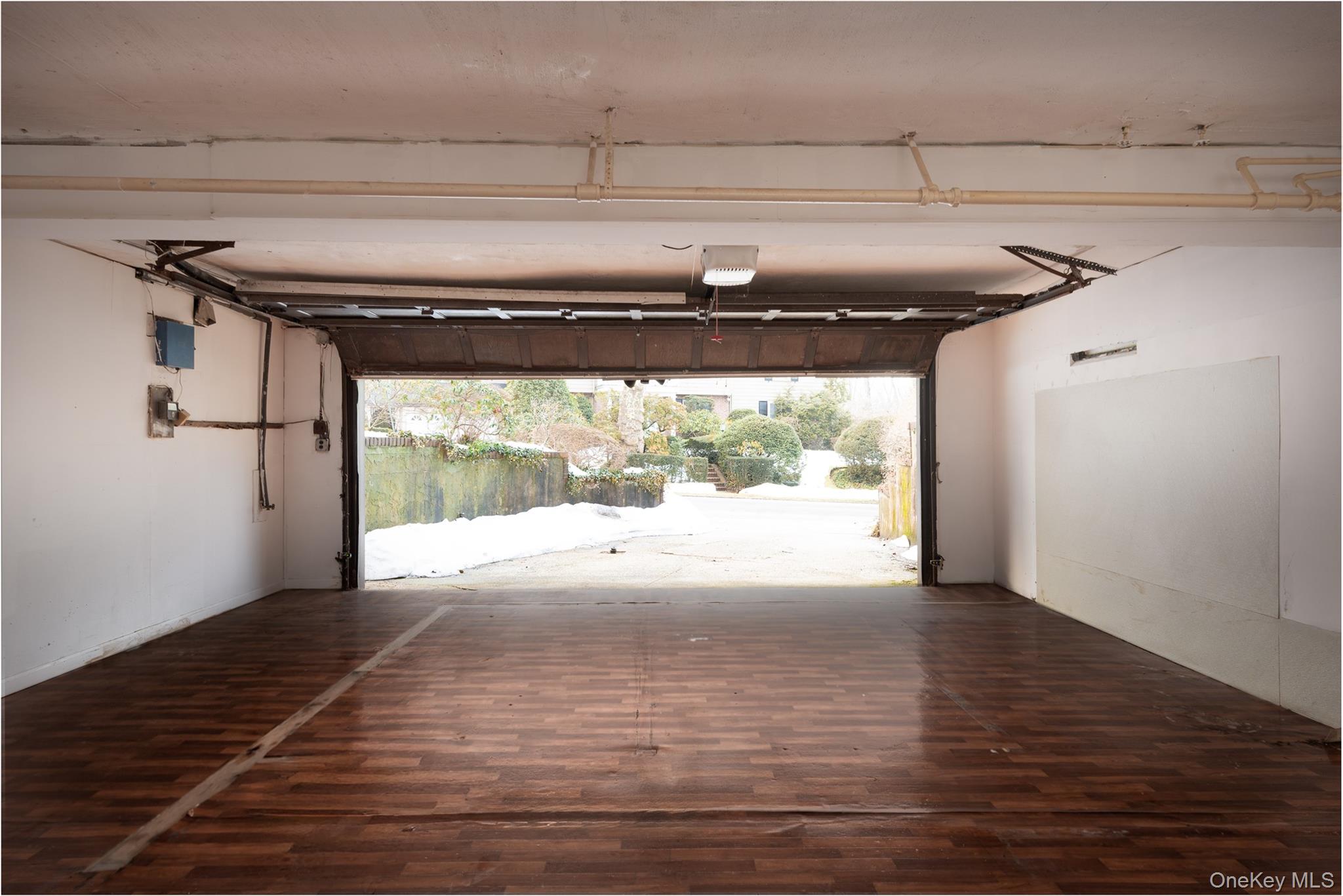 200 Melbourne Road Great Neck, NY 11021 - Photo 22 of 24 a view of a garage
