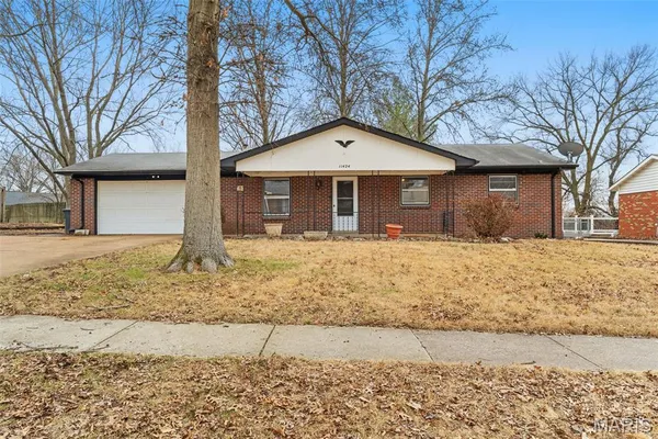 $285,000 | 11424 Burgess Avenue, Bridgeton, MO 63044