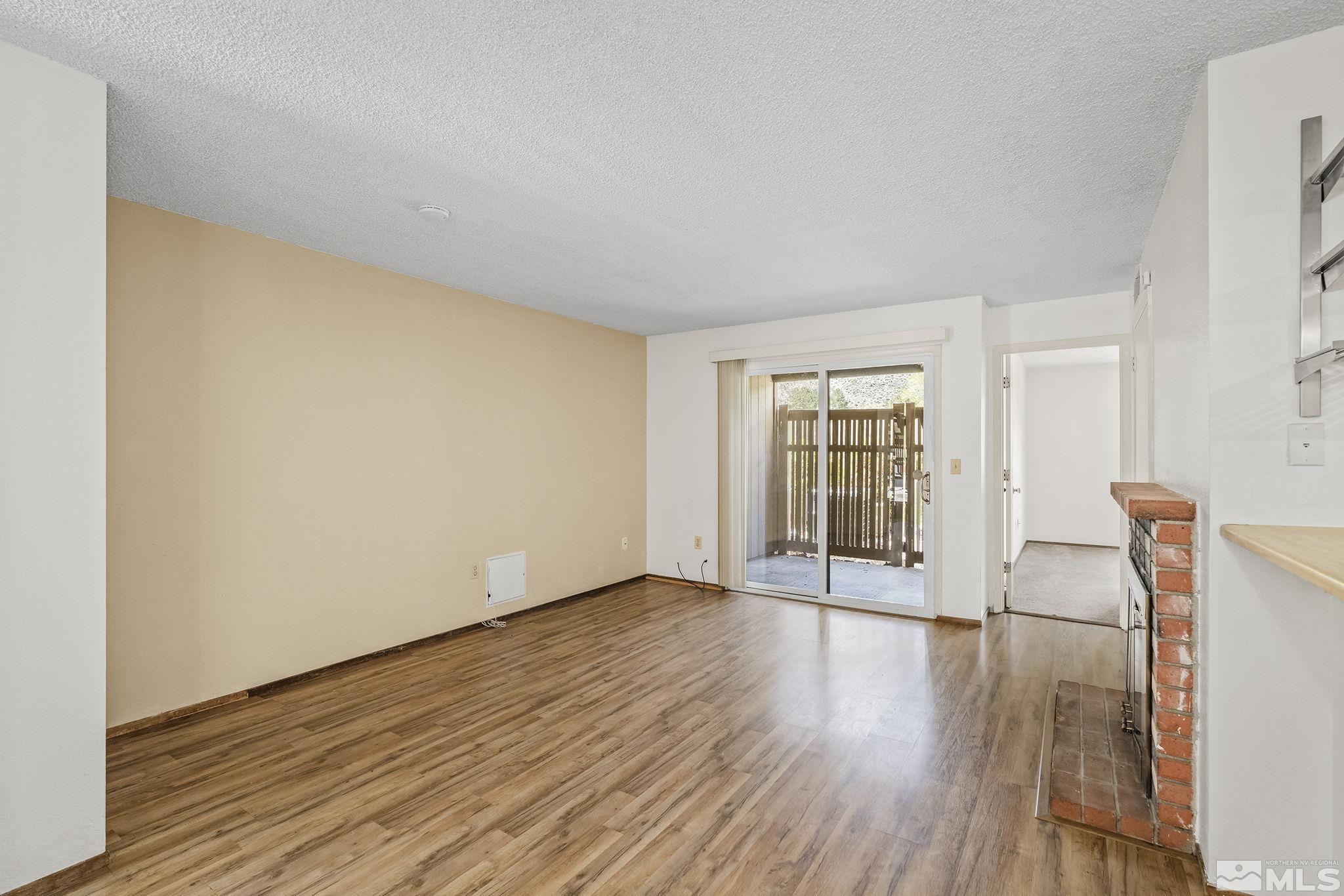 4629 Reggie Road Reno, NV 89502 - Photo 5 of 28 Photo 5