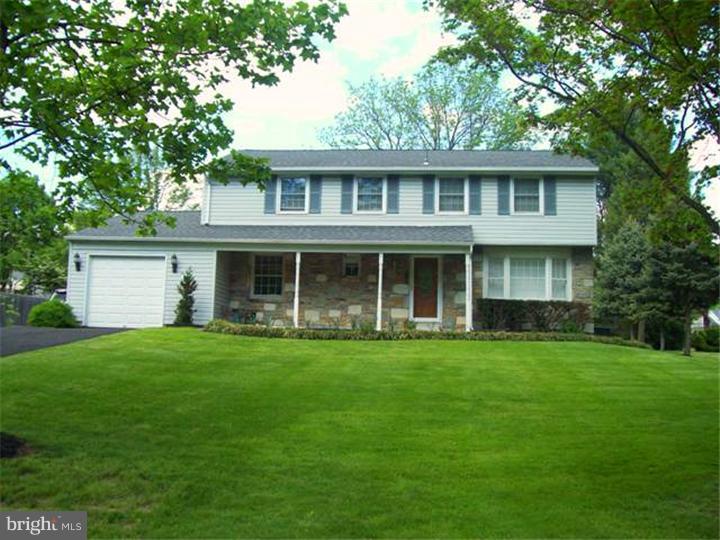 71 Boxwood Road Churchville, PA 18966 - Photo 1 of 25 Exterior