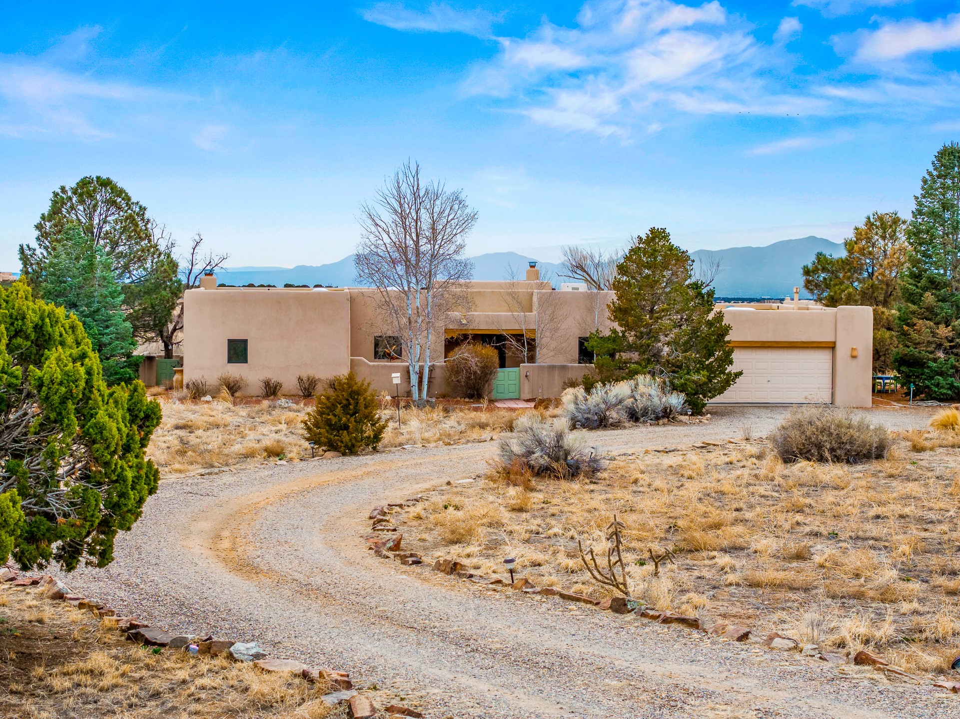 Welcome 38 Carissa Road