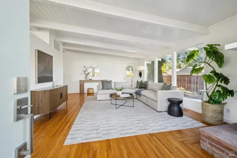 $775,000 | 1944 Grosse Avenue, Santa Rosa, CA 95404