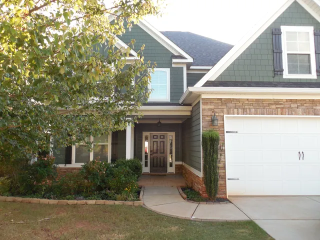 $2,300 | 812 Herrington Drive, Grovetown, GA 30813