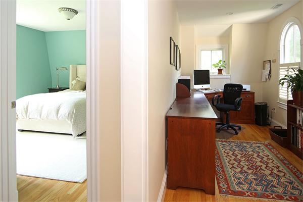 236 Islington Road Newton, MA 02466 - Photo 17 of 24