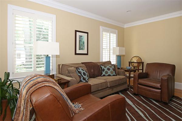 236 Islington Road Newton, MA 02466 - Photo 20 of 24