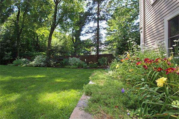 236 Islington Road Newton, MA 02466 - Photo 22 of 24