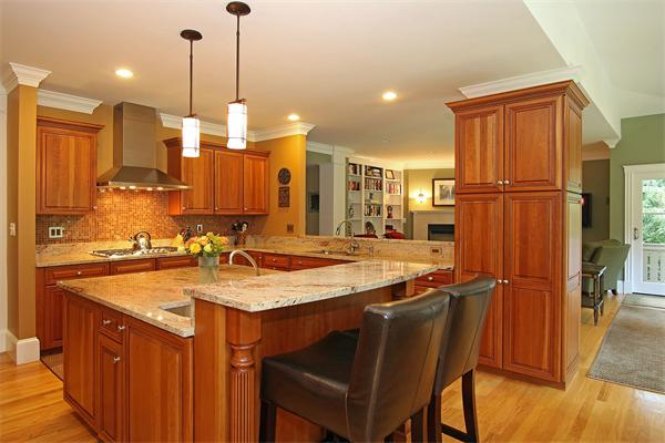 236 Islington Road Newton, MA 02466 - Photo 3 of 24