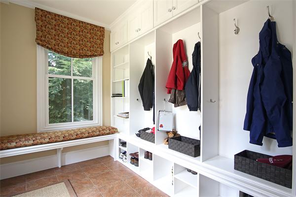 236 Islington Road Newton, MA 02466 - Photo 8 of 24