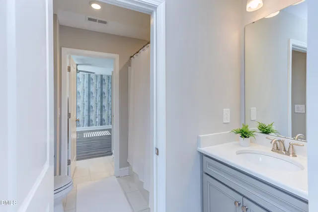 $750,000 | 2532 Drummer Drive, New Hill, NC 27562