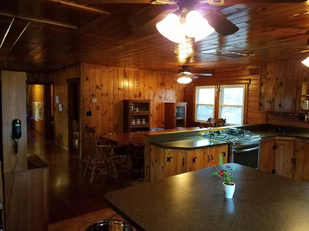 115 Bush Hill Road Hudson, NH 03051 - Photo 4 of 25