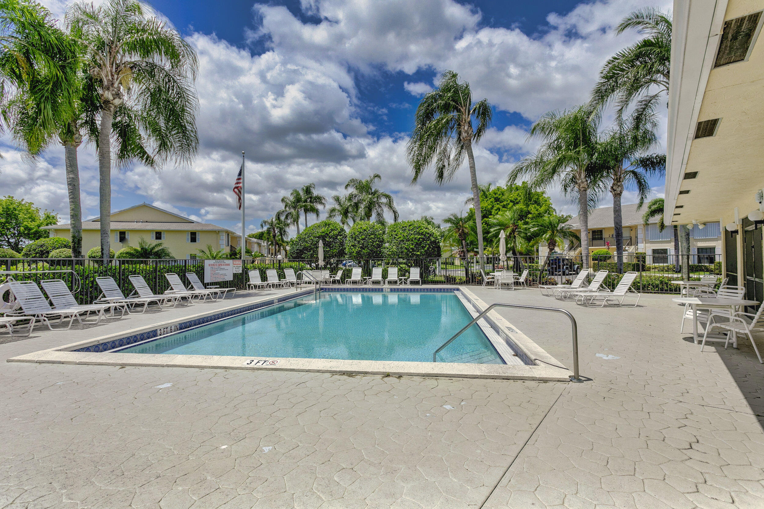 1122 Keystone Drive, Unit D Jupiter, FL 33458 - Photo 30 of 40 Community Pool