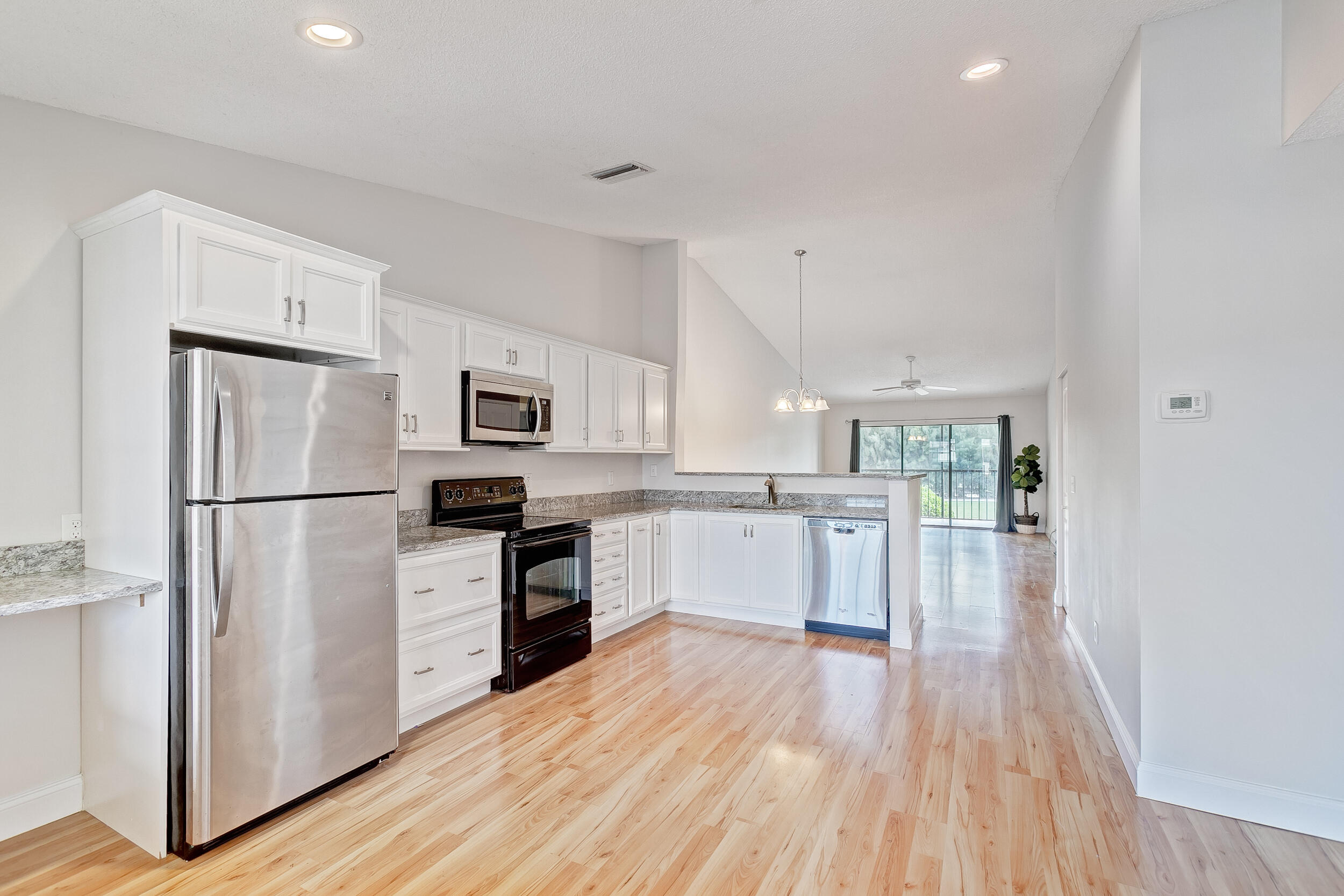 1122 Keystone Drive, Unit D Jupiter, FL 33458 - Photo 9 of 40 Kitchen