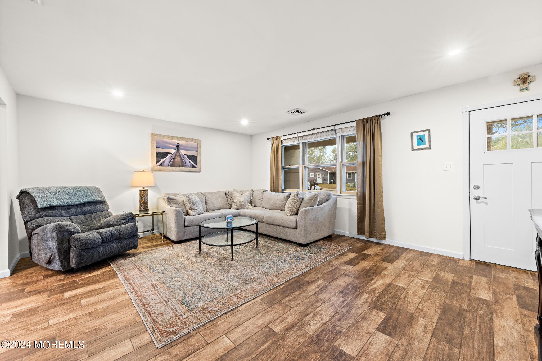 402 4th Street Waretown, NJ 08758 - Photo 8 of 28 402-4th-8