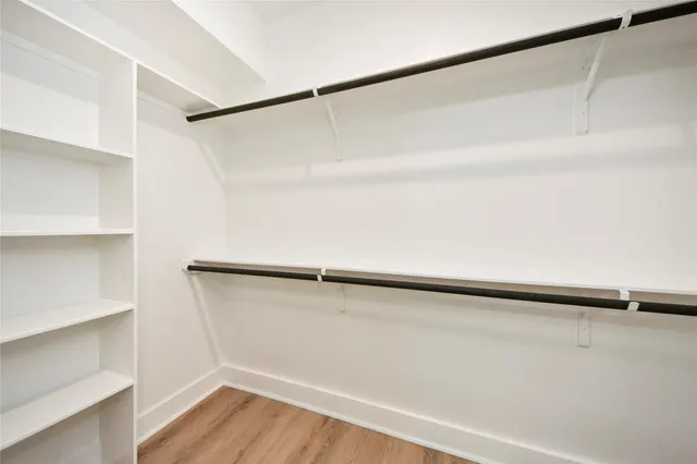 $2,000 | 932 South Lane, Unit B, Houston, TX 77088