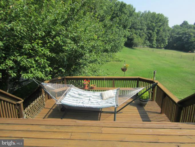 96 Fiddlers Hill Road Edgewater, MD 21037 - Photo 20 of 24 Exterior (General)
